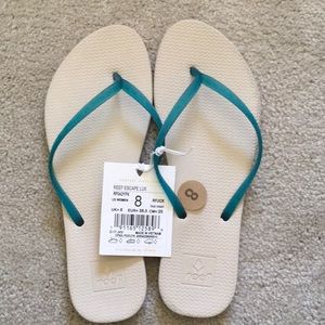 Reef flip flops size 8